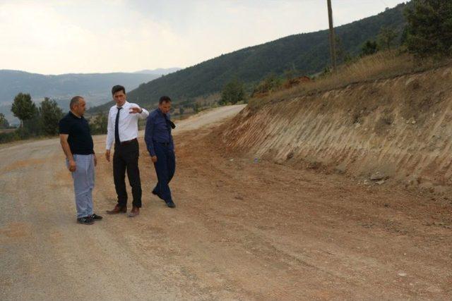 Kaymakam Serin Yol &Ccedil;alışmalarını Yerinde İnceledi 2