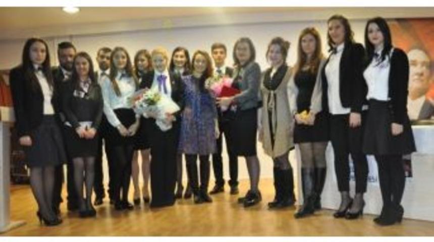 Gen&ccedil;lerin Y&uuml;zde 54&rsquo;&uuml; Şiddet Karşısında Ne Yapacağını Bilmiyor