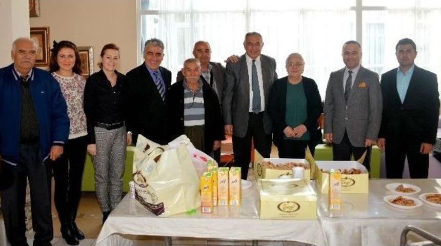 Avrupa Hospital&rsquo;dan Huzurevine Yeni Yıl Ziyareti