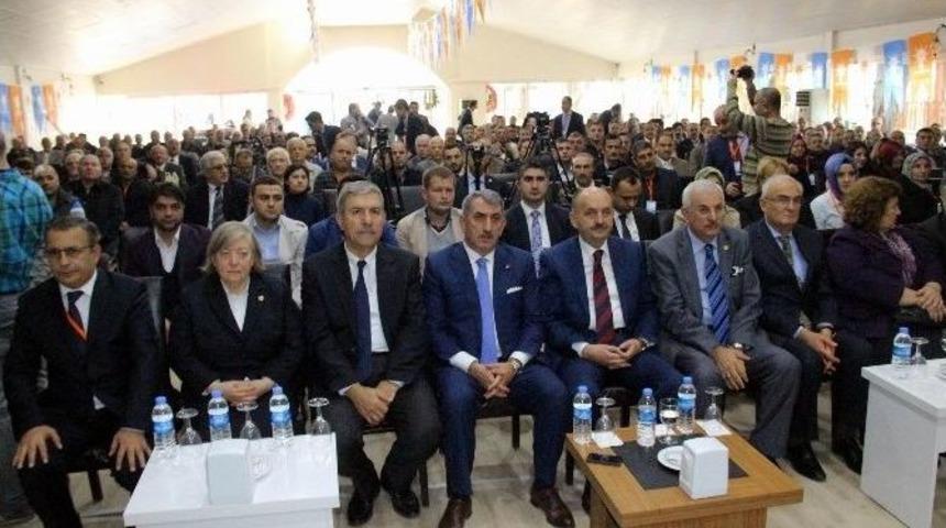 Ak Parti Atakum&rsquo;da Şahin Yeniden Başkan