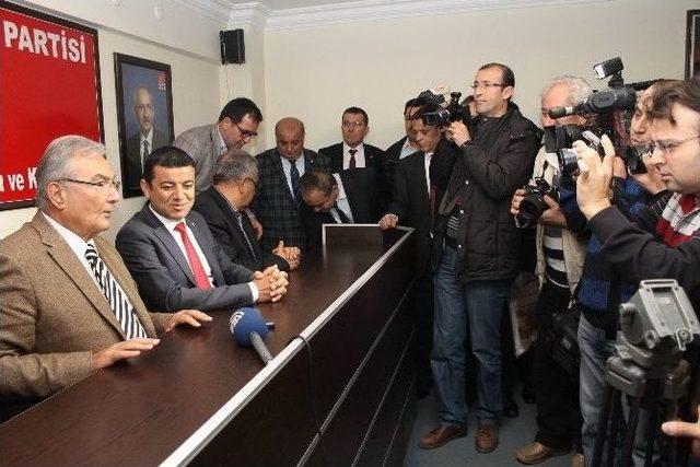 Baykal&rsquo;dan Tarhan&rsquo;ın Yeni Partisi İle İlgili A&ccedil;ıklama 3