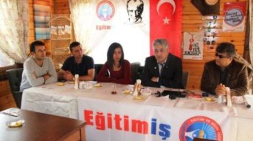 Eğitim-iş Basınla Kahvaltıda Buluştu