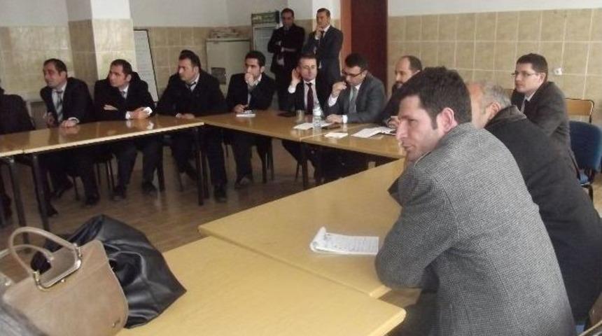 Digor&rsquo;da Eğitimde Kaliteyi Artırma Aralık Ayı Toplantısı Yapıldı
