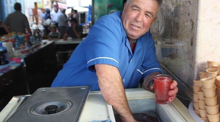 Sıcaklar Artınca, Kar Helvası Sezonu Yeniden A&ccedil;ıldı