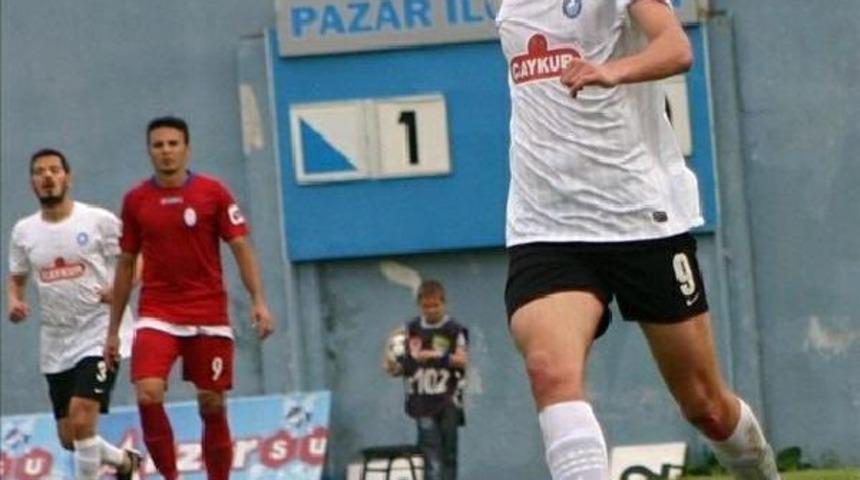 Altay Golc&uuml; Feyyaz'ın Peşinde