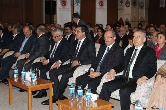 Ekonomi Bakanı Nihat Zeybekci, Ekonomiyi Değerlendirdi