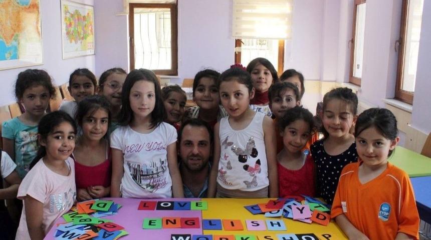 Ey&uuml;p Belediyesi Simurg Dil Evi&rsquo;ni A&ccedil;ıyor