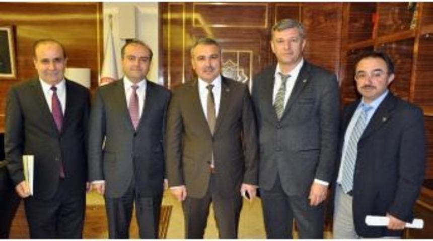 Habur&rsquo;da &Ccedil;alışanlara Zırhlı Ara&ccedil; Tahsis Edilecek