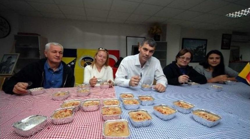 Adanalı Boşnaklardan Aşure G&uuml;n&uuml; Etkinliği