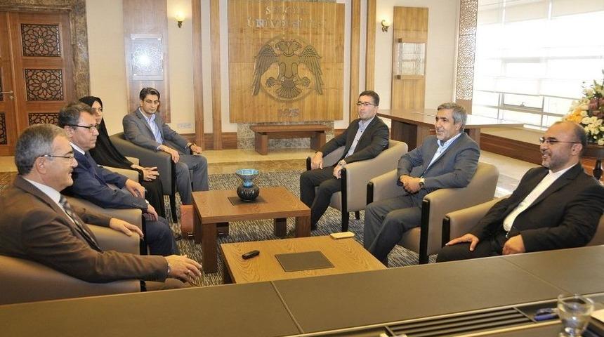 İran K&uuml;lt&uuml;r M&uuml;steşarı&rsquo;ndan Rekt&ouml;r Şahin&rsquo;e Ziyaret