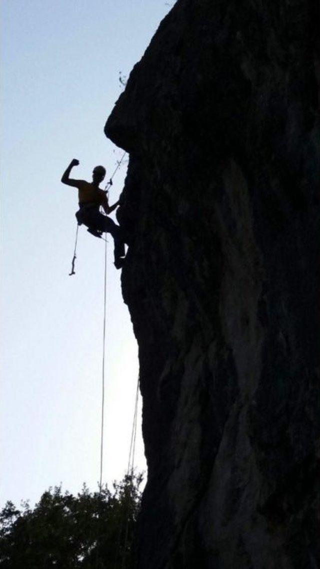 İznik&rsquo;te Kaya Tırmanış Rotaları A&ccedil;ıldı 2