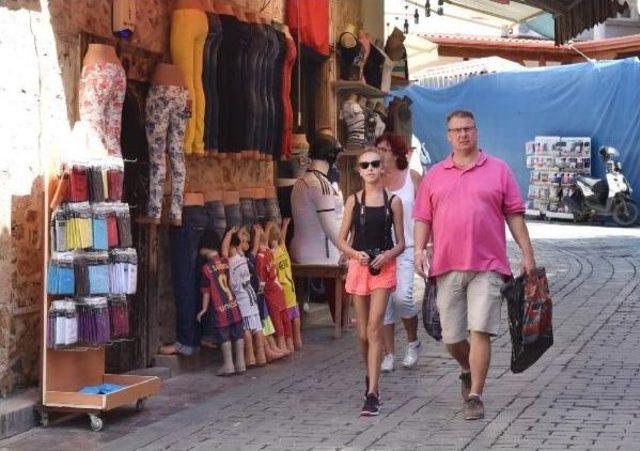 Kalei&ccedil;i ni Ziyaret Eden Turist Sayısında B&uuml;y&uuml;k D&uuml;ş&uuml;ş 1