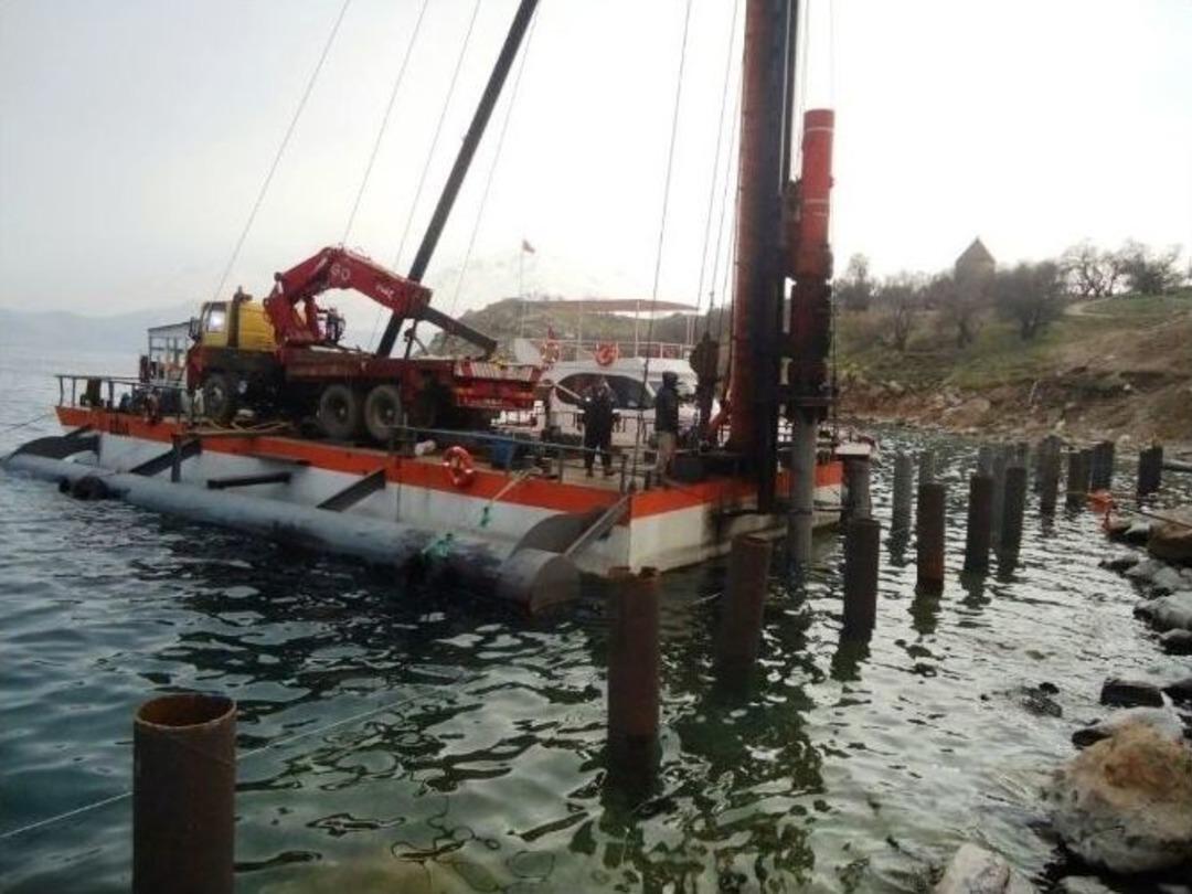 Akdamar Adası&rsquo;nda İskele Yapımı