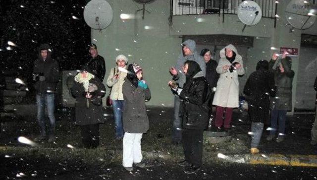 ‘Afet Risk Alanı’ Kararı Tapulu Ev Sahiplerini De, Suriyeliler’İ De Vurdu