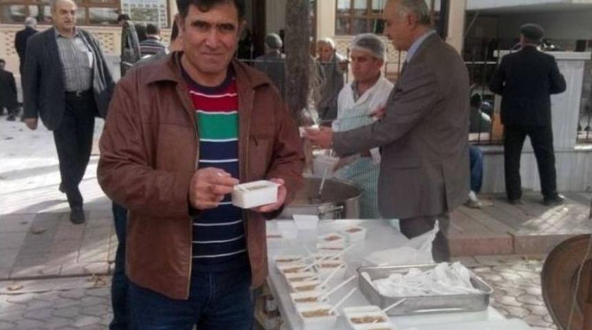 Orhaneli Belediyesi Aşure Dağıttı