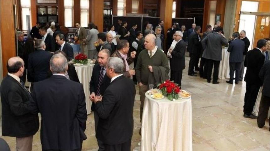 &Ccedil;ukurova &Uuml;niversitesi&rsquo;nde 2014&rsquo;e Veda Resepsiyonu