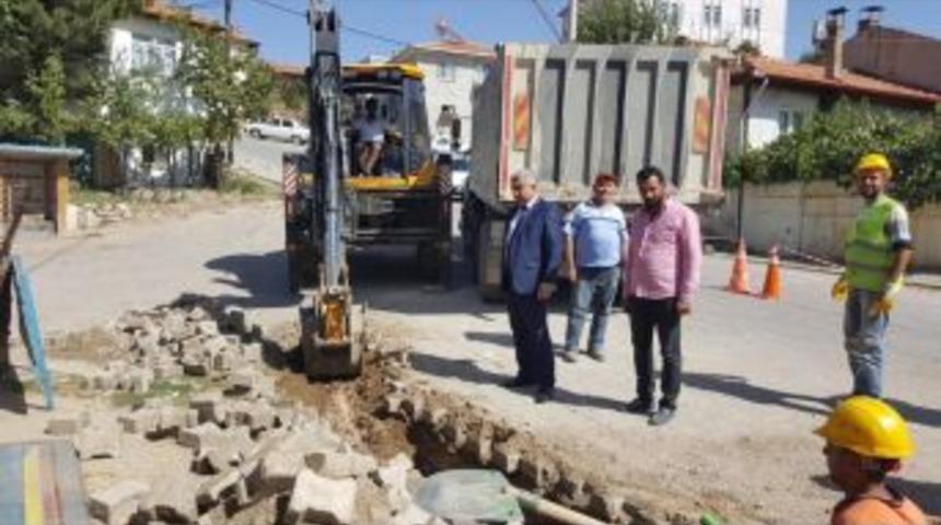 Hisarcık&rsquo;ta Elektrik Hatlarını Yer Altına Alma &Ccedil;alışmaları Başladı