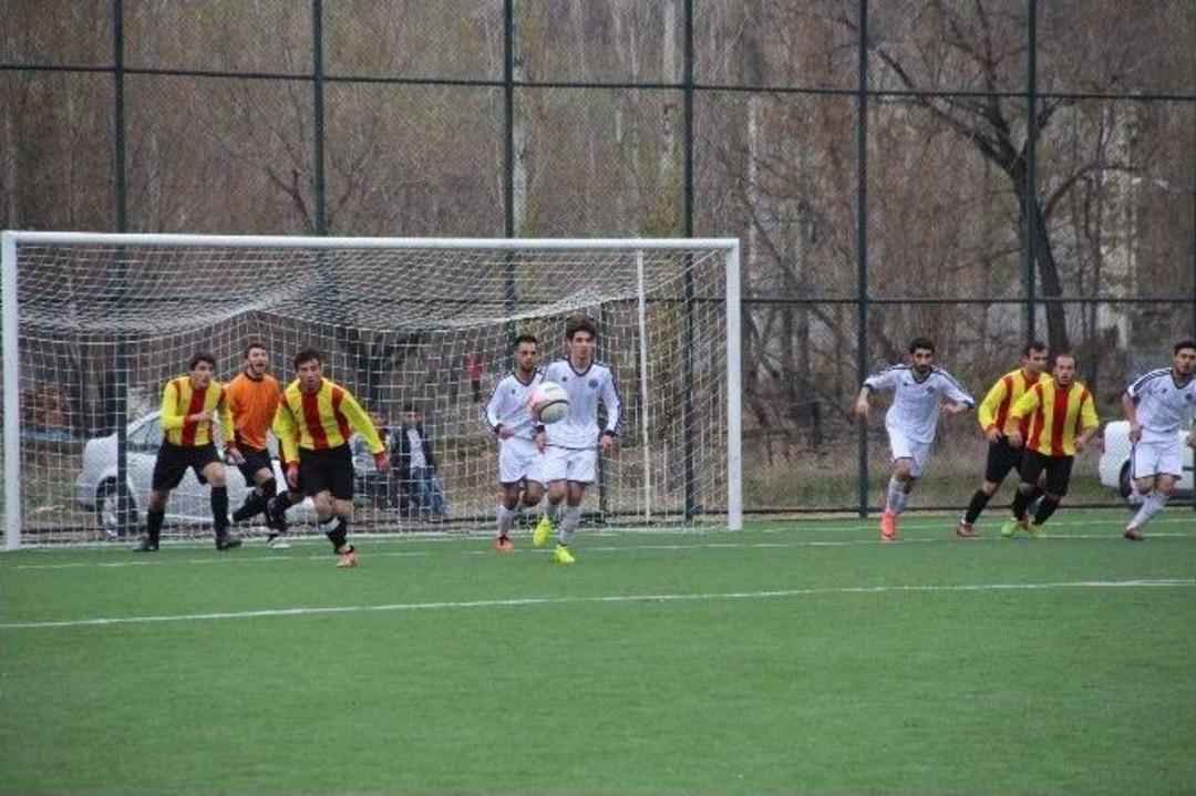 Oltu 25 Martspor İlk Ma&ccedil;ında Mağlup Oldu