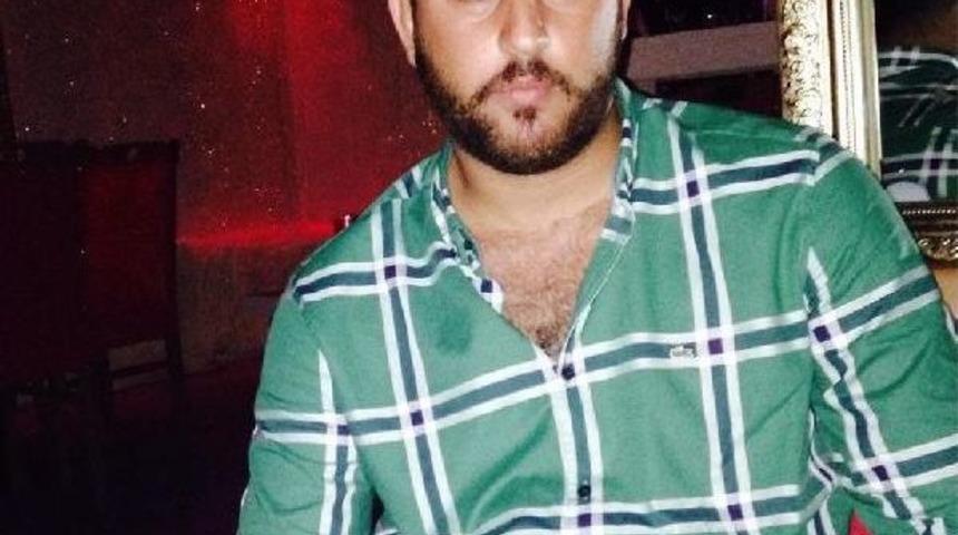 Sevgilisini &Ouml;ld&uuml;r&uuml;p, Jandarmaya Teslim Oldu