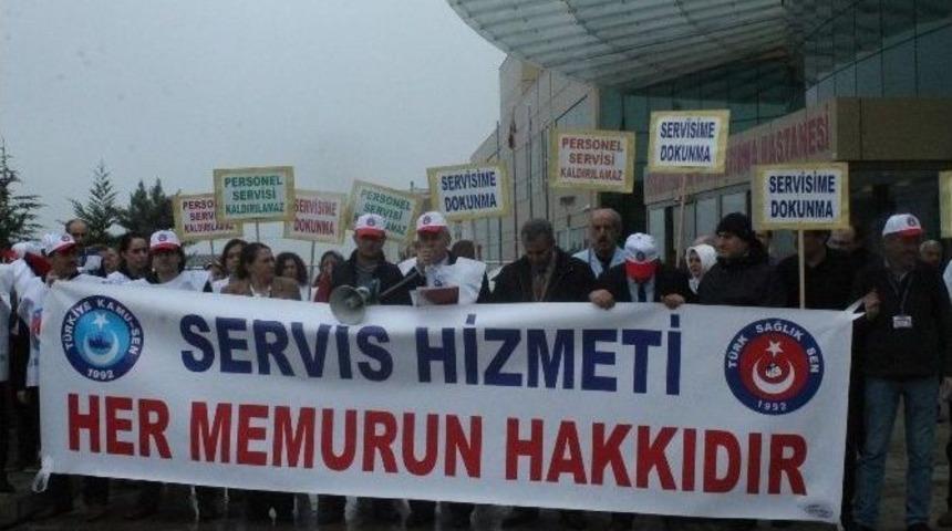Trabzon&rsquo;da Hastane Personelinin Servis İsyanı