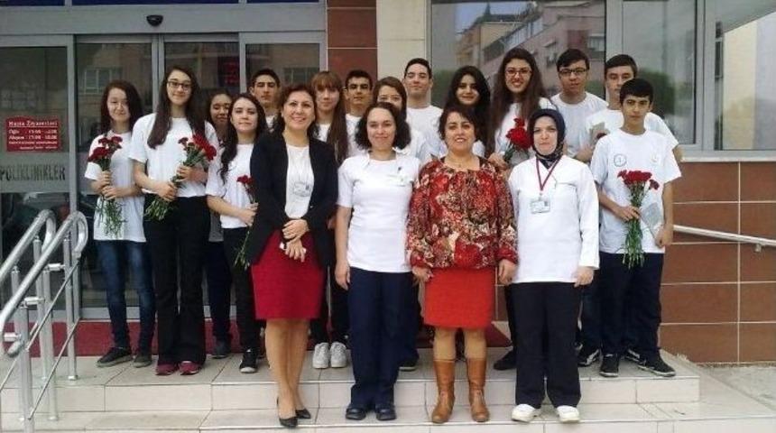 Burhaniye&rsquo;de Doku Nakline Karanfilli İstek