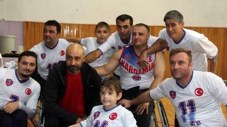 Garanti Tekerlekli Sandalye Basketbol S&uuml;per Ligi