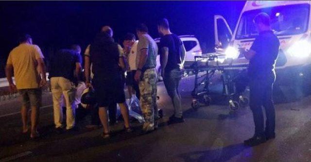 Otomobille &Ccedil;arpışan Motosikletli &Ouml;ld&uuml; 1