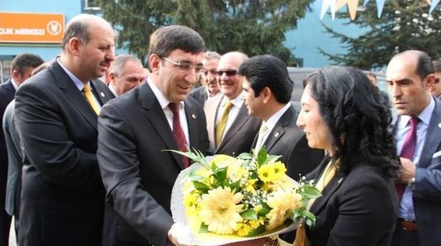 Kalkınma Bakanı Yılmaz Bolu&rsquo;da
