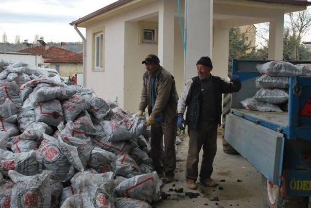 Pazarlar’da Kömür Yardımları Tamamlandı