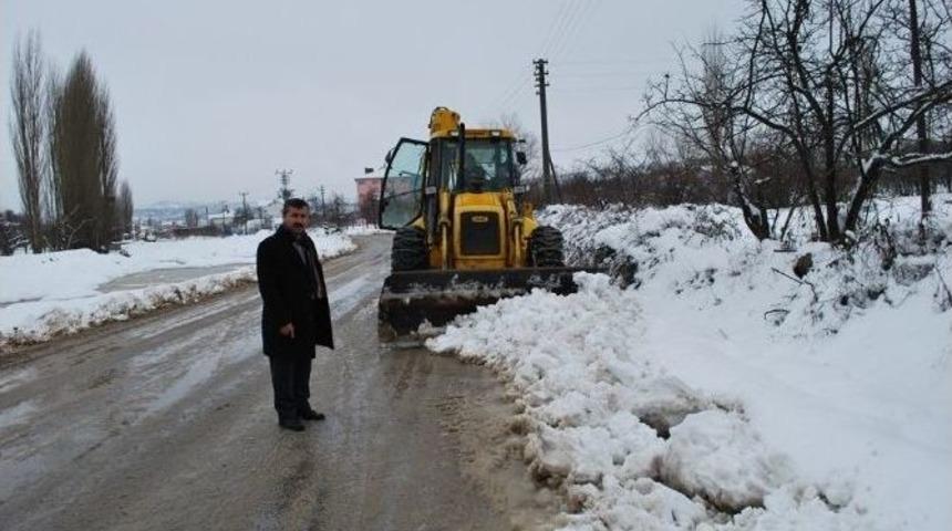 Pazarlar Belediyesi&rsquo;nin Karla M&uuml;cadele &Ccedil;alışmaları