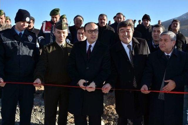 Pınarbaşı’da Şirvan Dağı Türk Bayrağı İle Taçlandı