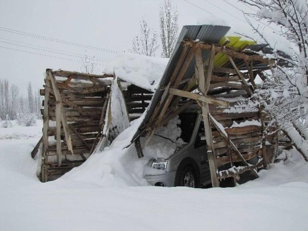 Kar Hisarcık&rsquo;ta Hayatı Fel&ccedil; Etti