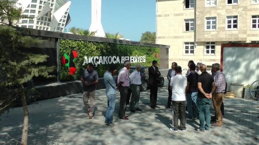 Başkan Yemenici, Cami Etrafı D&uuml;zenlemesinde Son Noktayı Koydu