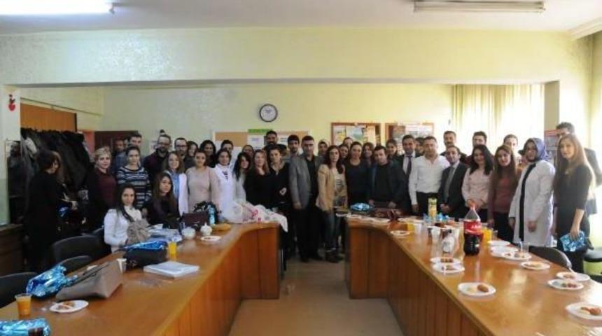 Okul Aile Birliğinden &Ouml;ğretmenlere Yeni Yıl Jesti