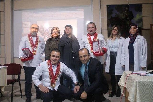 Usta Aş&ccedil;ılardan Aş&ccedil;ı Adaylarına Seminer 1