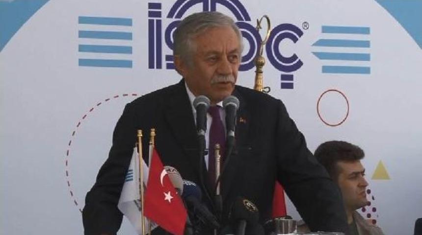 Bakan T&uuml;fenkci, Ahi Olup Şed Kuşandı