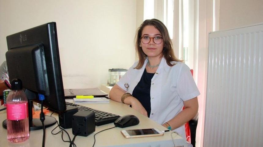 &ldquo;irem Derici, Anoreksiya Hastalığına Tutulmuş Olabilir&rdquo;