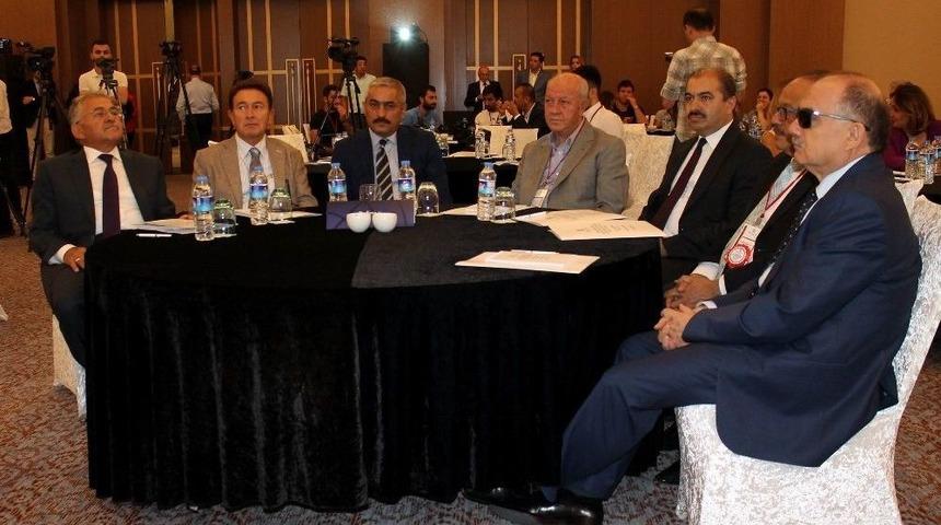 11&rsquo;inci Cumhurbaşkanı G&uuml;l: &ldquo;en İyi Yatırım Eğitime Yapılandır&rdquo;