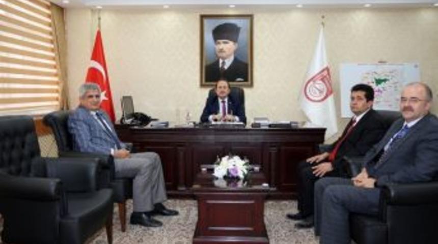 Aras Edaş Genel M&uuml;d&uuml;r&uuml; Akbaş, Vali Pehlivan&rsquo;ı Ziyaret Etti