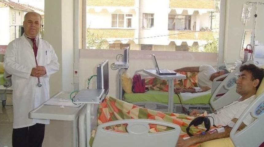 Şeker Hastalığı En &Ccedil;ok B&ouml;brekleri Etkiliyor