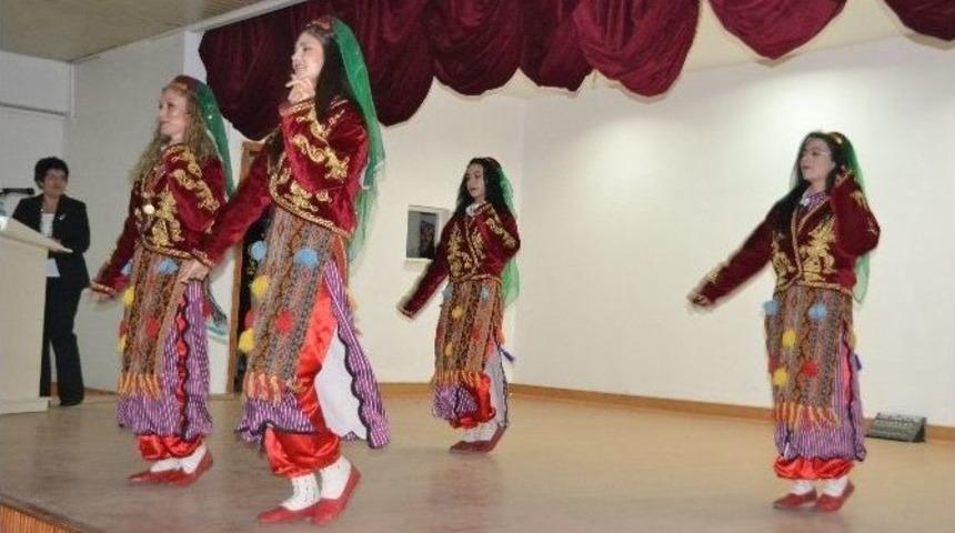 &Ccedil;alışma Stresine Halk Oyunları İle &Ccedil;&ouml;z&uuml;m