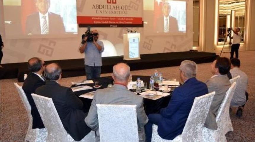 Abdullah G&uuml;l: En Iyi Yatırım Eğitime Yapılandır