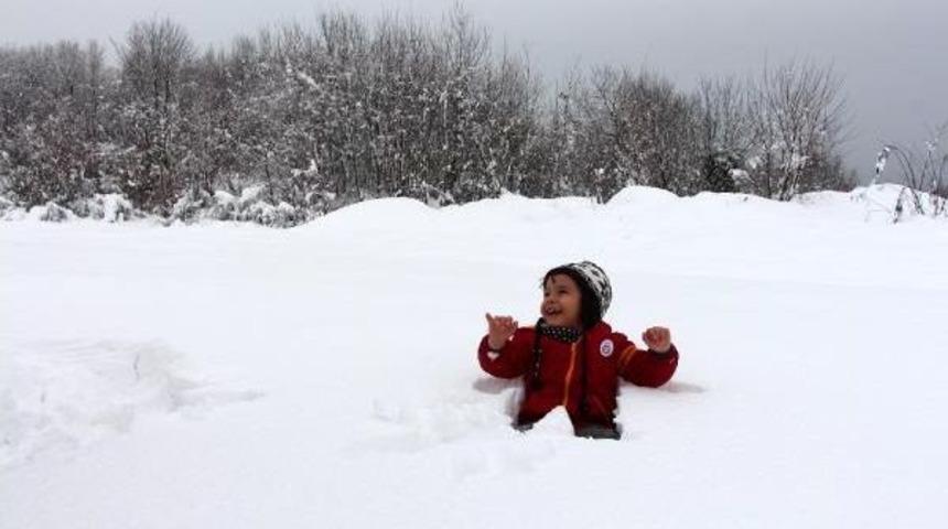 Zonguldak&rsquo;Ta 47 K&ouml;y Yolu Ulaşıma Kapandı (2)
