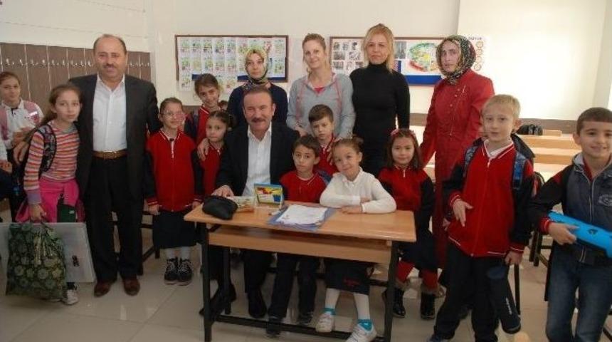 Başkan Doğan Dr Ferdi Ko&ccedil;al İlkokulunu Ziyaret Etti