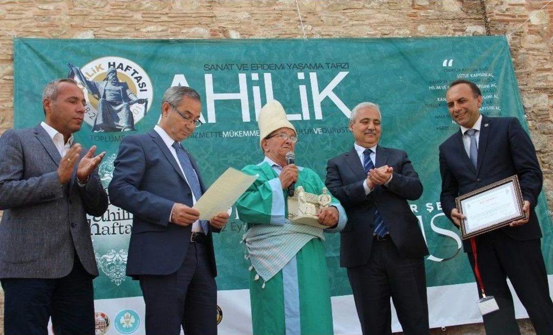 Yılın Ahisinden &Ccedil;ırak Talebi