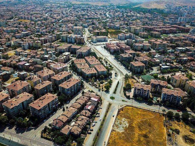 Malatya&rsquo;da Değişim Ve D&ouml;n&uuml;ş&uuml;m &Ccedil;alışmalarına Devam Ediyor 1