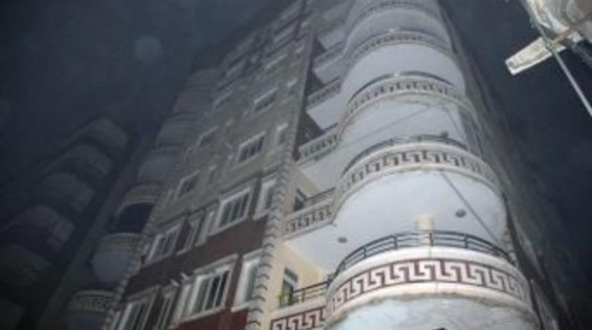 5. Kattan Düşen 13 Yaşındaki Çocuk Ağır Yaralandı