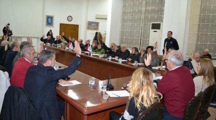 Keşan Belediye Meclisi&rsquo;nden Halka Yeni Yıl Hediyesi