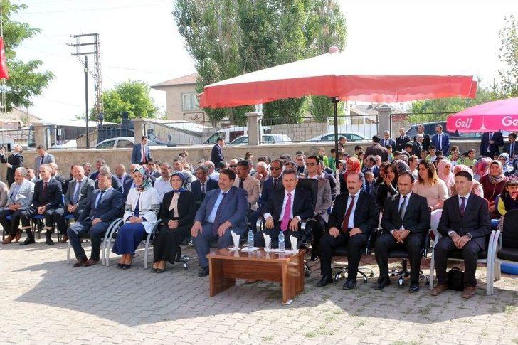 Ağrı’da İlköğretim Haftası Kutlandı G2