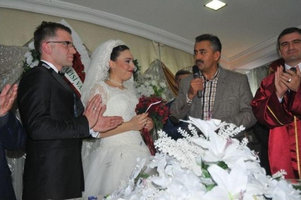 Ak Parti İl Genel Meclis &Uuml;yesi &Ccedil;akır&rsquo;ın Mutlu G&uuml;n&uuml;